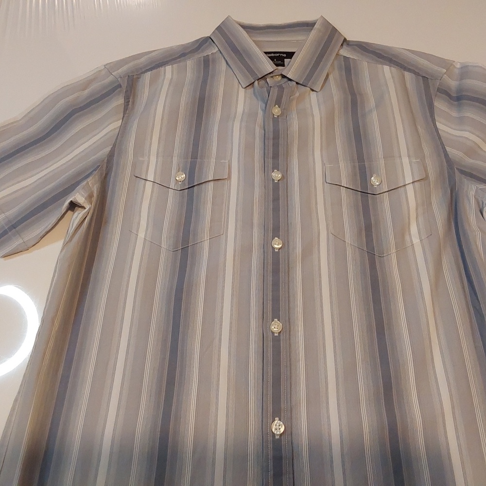 Claiborne Men's  Shirt Size Small